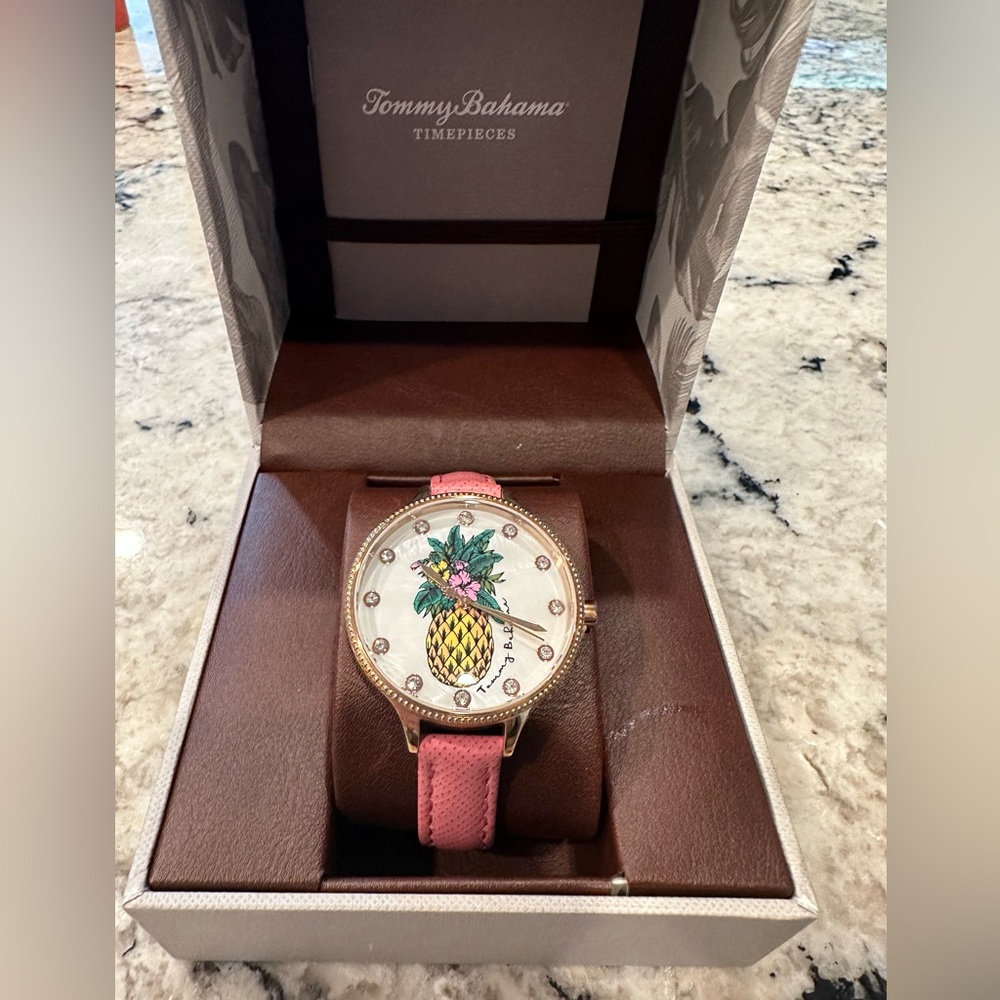 Brand New Tommy Bahama women’s swatch